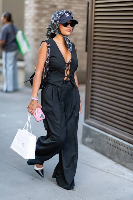 Chic City Style: Black Bandana Headscarf with Lace-Up Vest Chic City Style: Black Bandana Headscarf with Lace-Up Vest — Bandana Outfits 2027