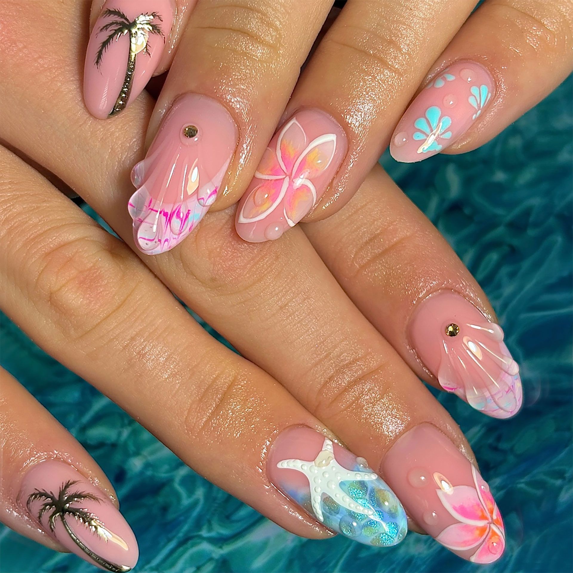 Palm Trees Shells Flowers Starfish Visual Idea Palm Trees Shells Flowers Starfish Visual Idea — Summer Ombre Nails 2027