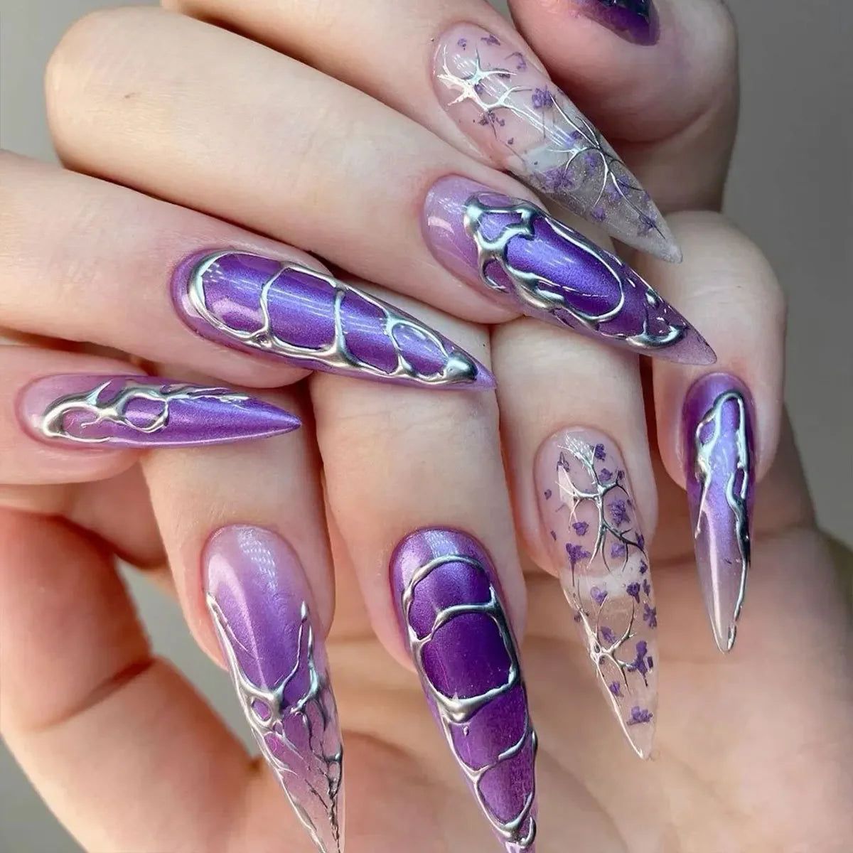 3D Abstract Silver Line Stiletto 3D Abstract Silver Line Stiletto — Lavender Stiletto Nails 2027