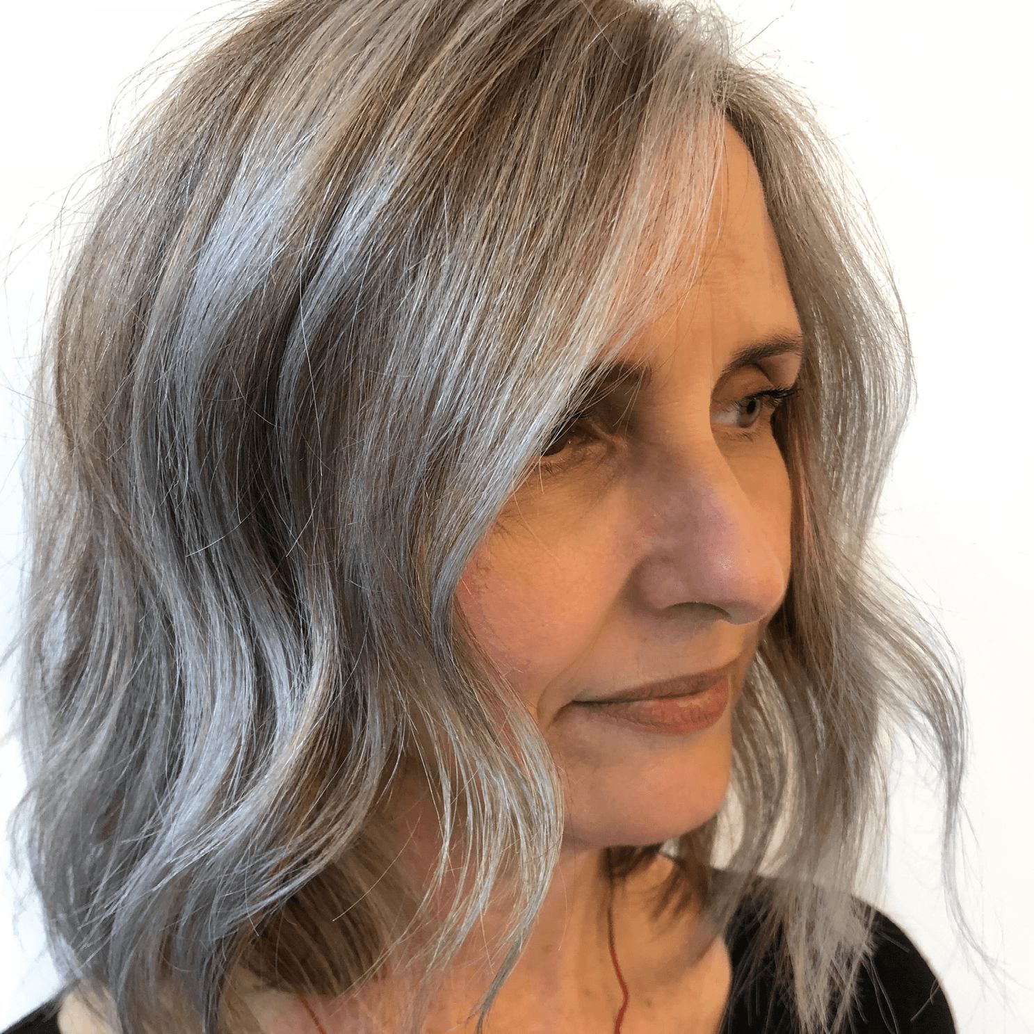 Collarbone Lob With Soft Natural Waves — Transitioning to Gray Hair 2027