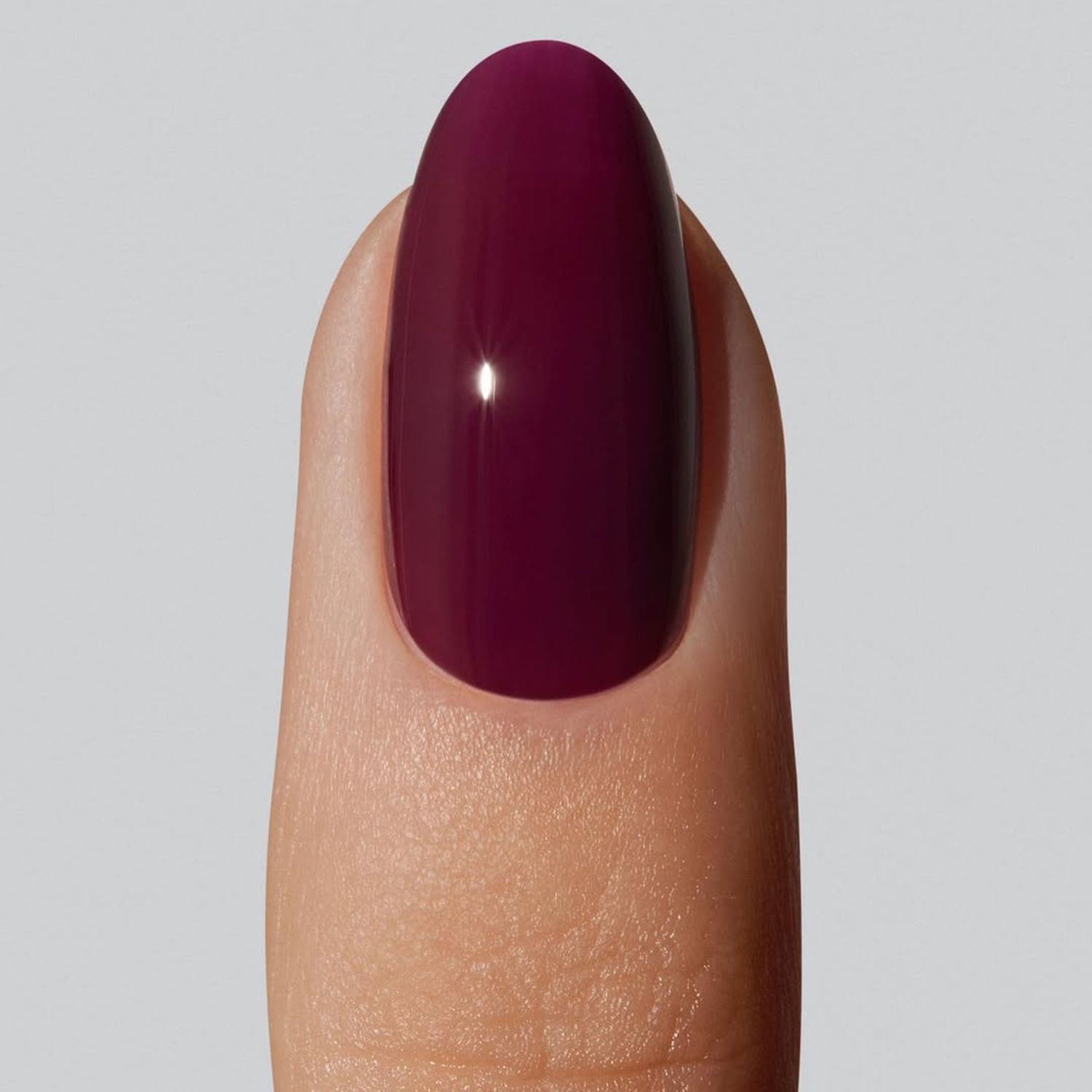 Rich Opaque Plum Glossy Medium Ovals Rich Opaque Plum Glossy Medium Ovals — Plum Nails 2027