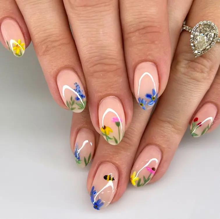 Nude Wildflowers and Bee Accents Nude Wildflowers and Bee Accents — Wildflower Flower Nails 2027