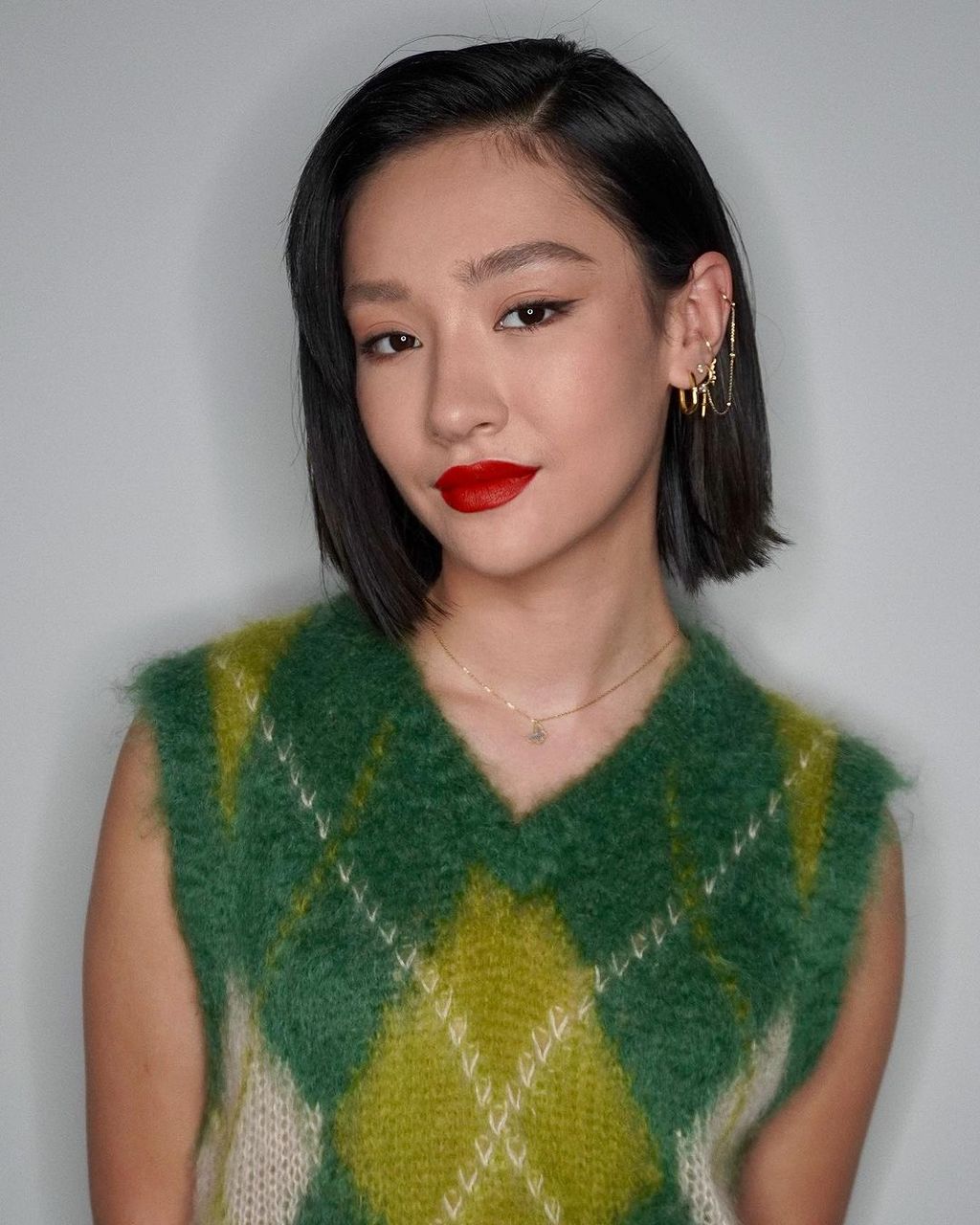 Sleek Black Chin Bob Sleek Black Chin Bob — Classic Bob 2027