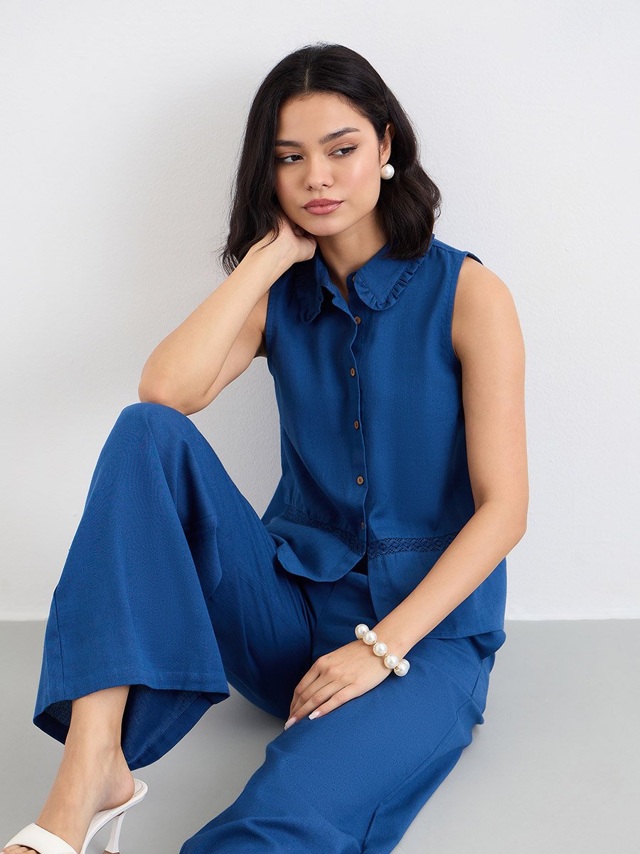 White Heeled Sandals Outfit Idea — Navy Blue Linen Pants Outfits 2027
