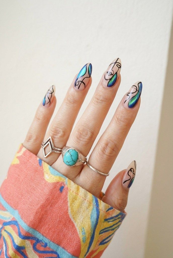 Long Almond Abstract Face Art Long Almond Abstract Face Art — Line Art Nails 2027