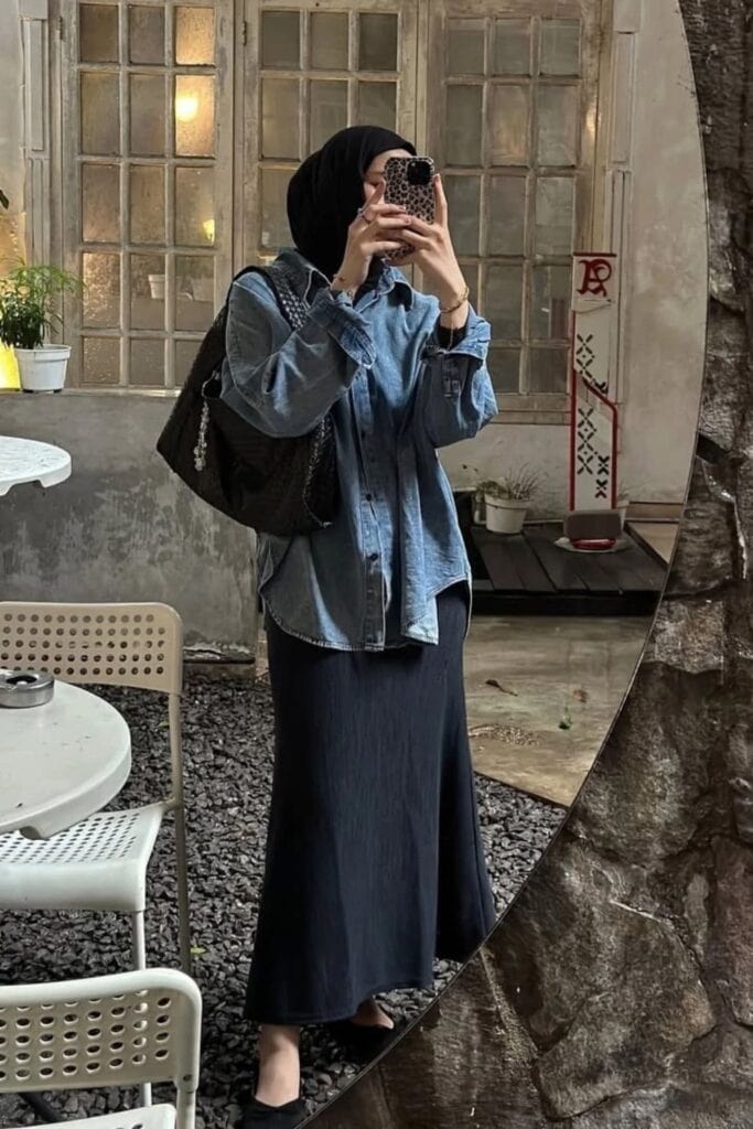 Oversized Graphic T-Shirt with Baggy Denim Shorts — Oversized Shirt Outfits 2027