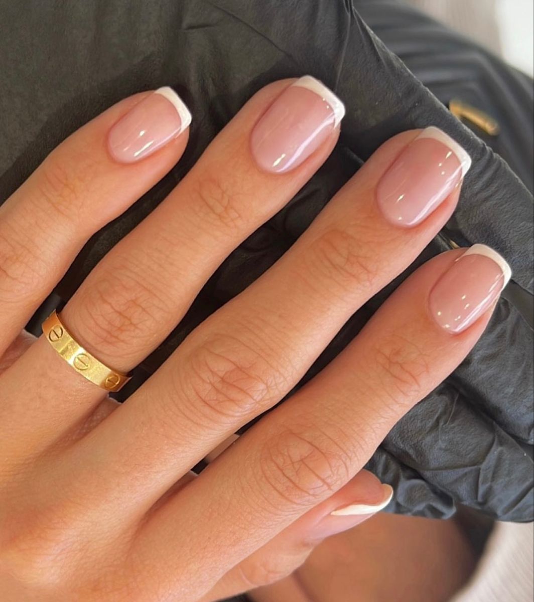 Medium Almond Nude With White Lines Medium Almond Nude With White Lines — Simple Graduation Nails 2027