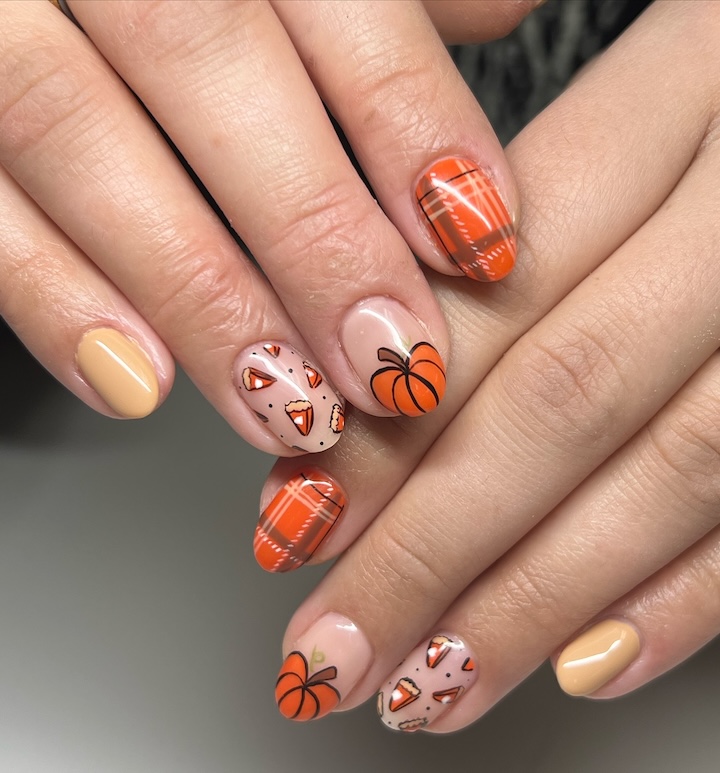 Thanksgiving Autumn Visual Idea — Thanksgiving Nails 2026