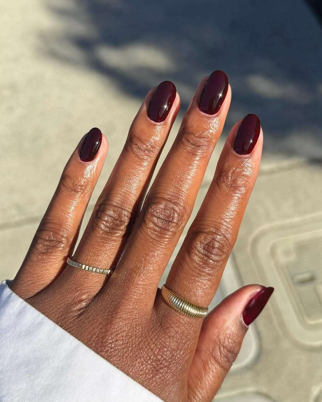 Winter Visual Idea Winter Visual Idea — Dark Red Nails 2027