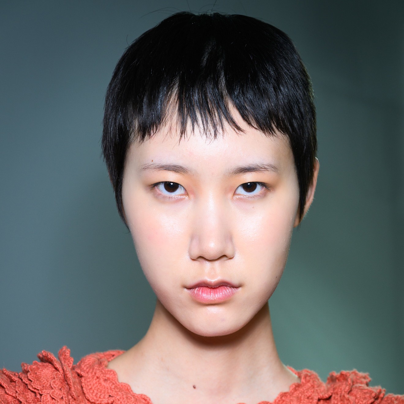 Black Pixie with Prominent Micro Bangs Black Pixie with Prominent Micro Bangs — Pixie 2027 with Bangs