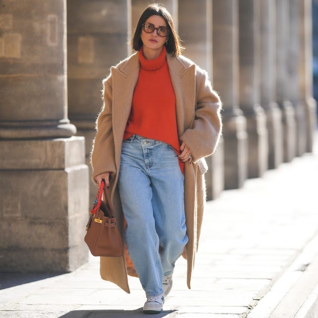 Cozy Autumn Vibes: Camel Coat with Orange Turtleneck Cozy Autumn Vibes: Camel Coat with Orange Turtleneck — Mom Outfits 2027