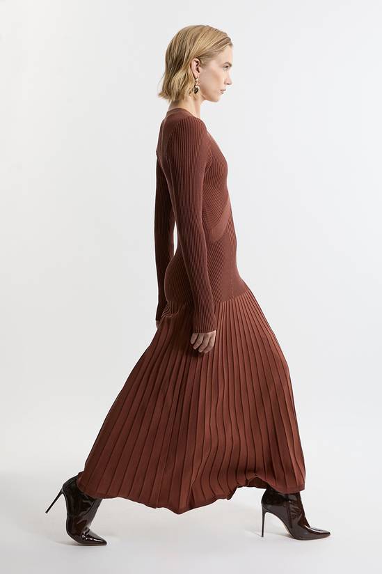 Ribbed Knit Meets Pleats: Brown Midi Dress with Boots Ribbed Knit Meets Pleats: Brown Midi Dress with Boots — Midi Dresses 2027