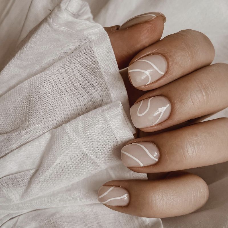 Medium Oval Nude with White Swirls Medium Oval Nude with White Swirls — Thin Line Nails 2027