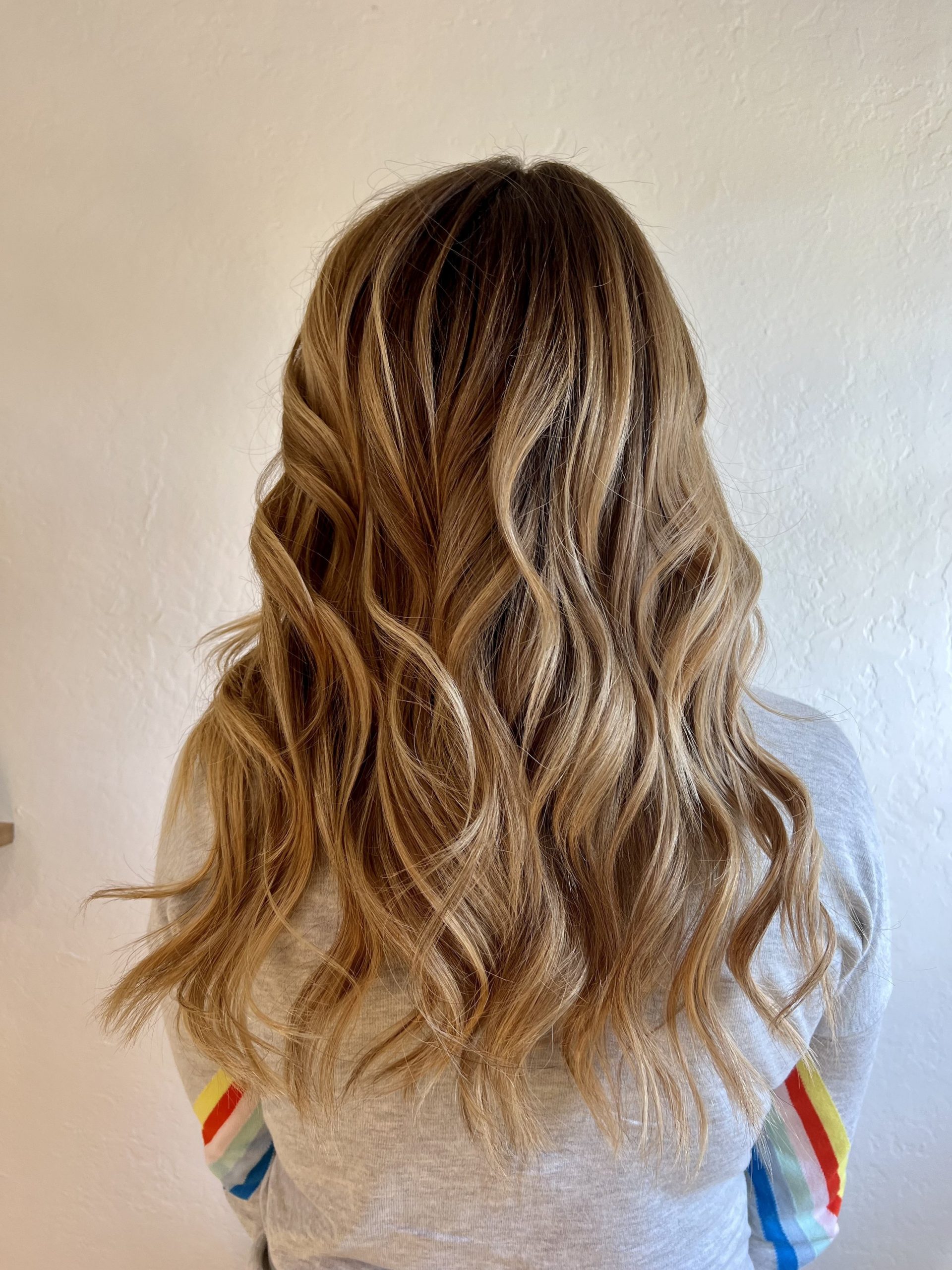Dark Blonde With Lighter Highlights Dark Blonde With Lighter Highlights — Halo Extensions Hairstyles 2027