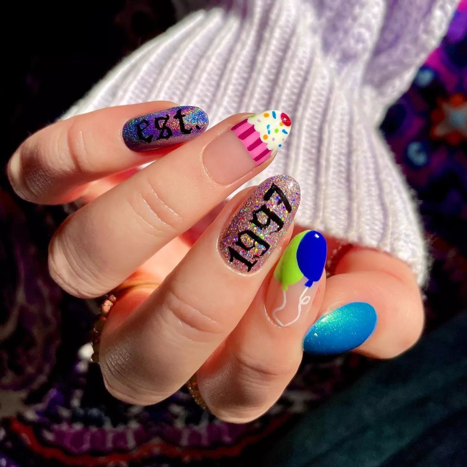 Visual Idea — The Finish Is Glittery And Glossy Visual Idea — The Finish Is Glittery And Glossy — Anniversary Nails 2027