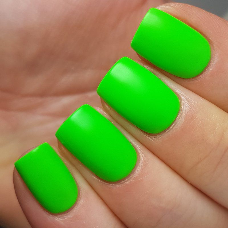 Intense Neon Green Matte Short Ovals Intense Neon Green Matte Short Ovals — Neon Matte Nails 2027