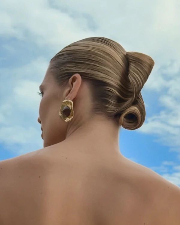 Sculpted Updo With Rolled Sections Sculpted Updo With Rolled Sections — Summer Updos 2027