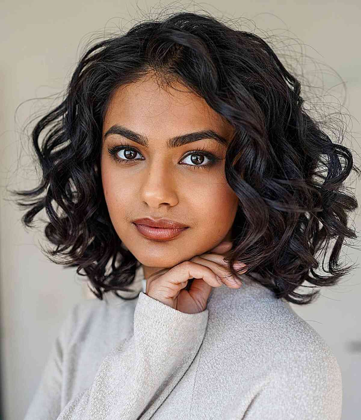 Collarbone Visual Idea — Wavy Bob 2027