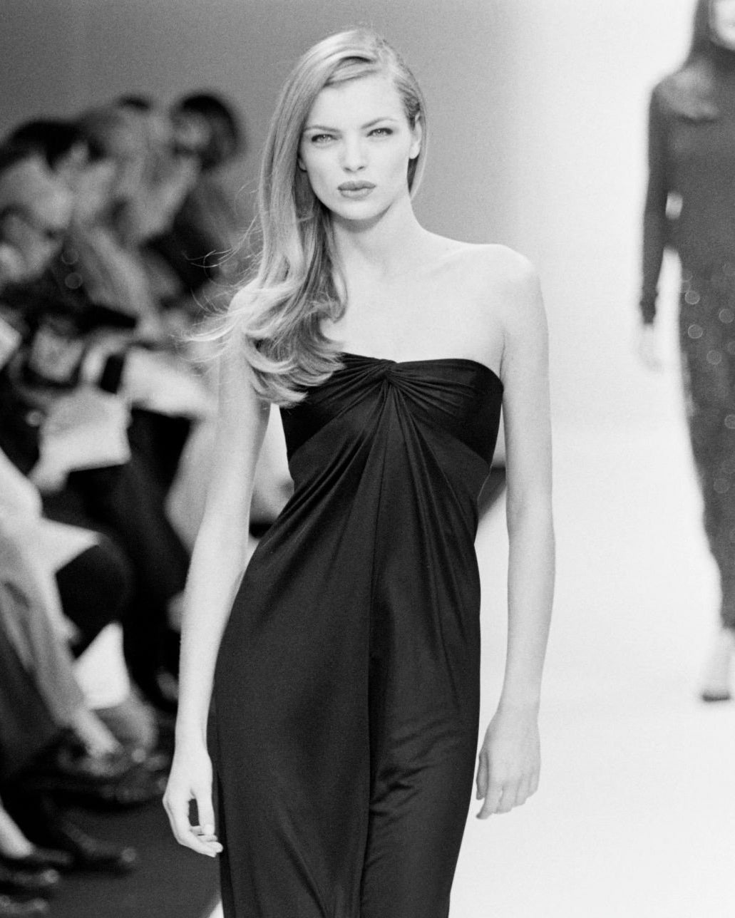 Fitted Black Strapless Evening Dress with Draped Bodice Fitted Black Strapless Evening Dress with Draped Bodice — Strapless Dresses 2027