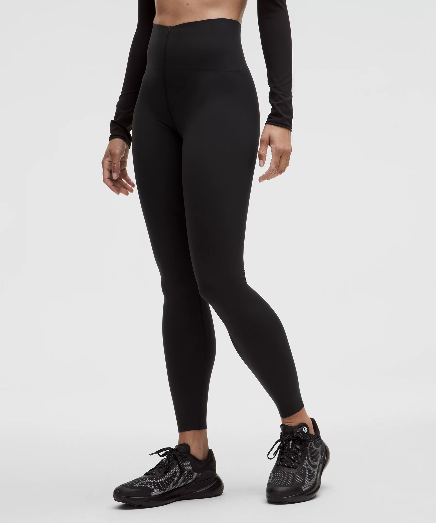 Black Sneakers Outfit Idea Black Sneakers Outfit Idea — Yoga Outfits 2027