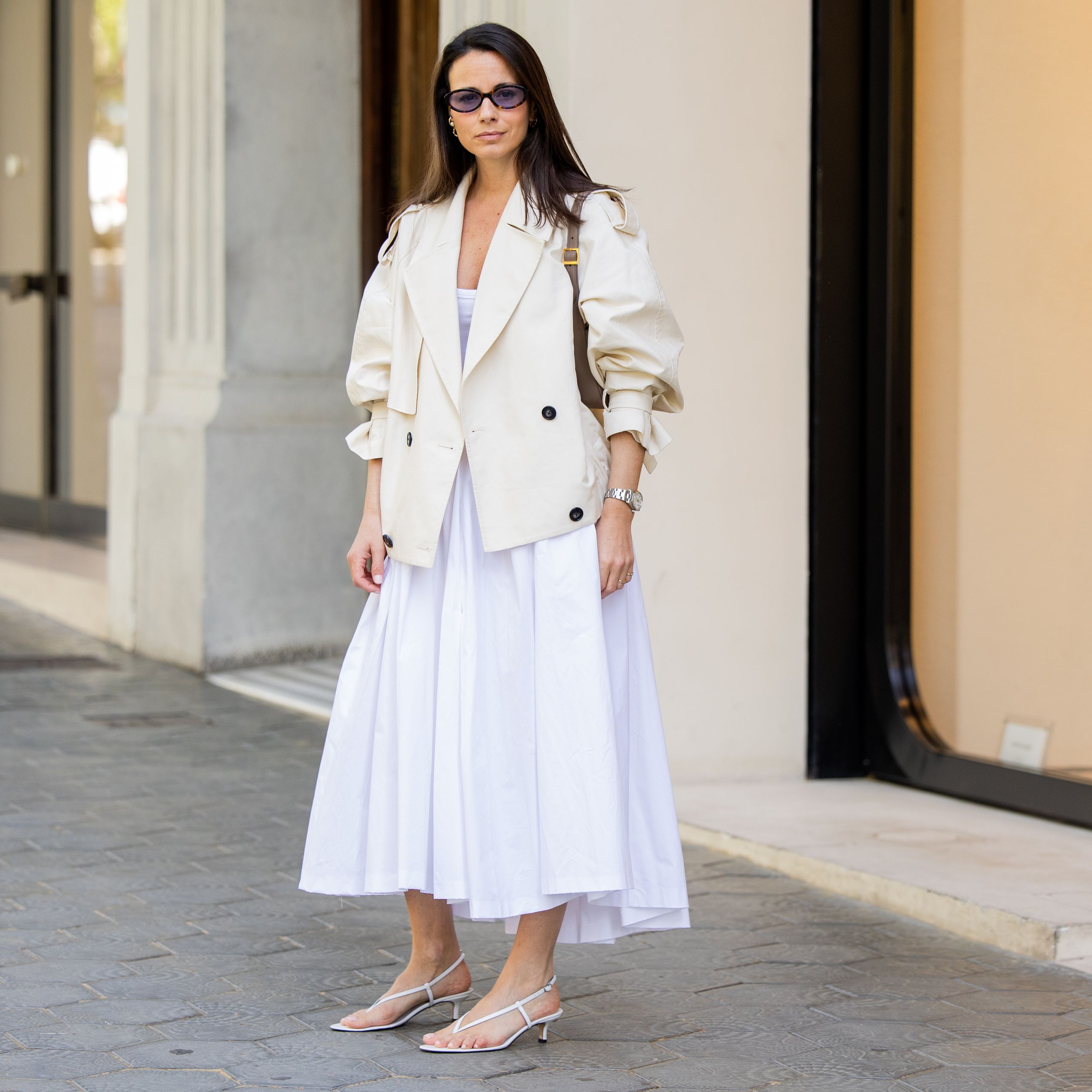 Casual Daytime Chic with an Oversized Blazer Casual Daytime Chic with an Oversized Blazer — All White Outfits 2027