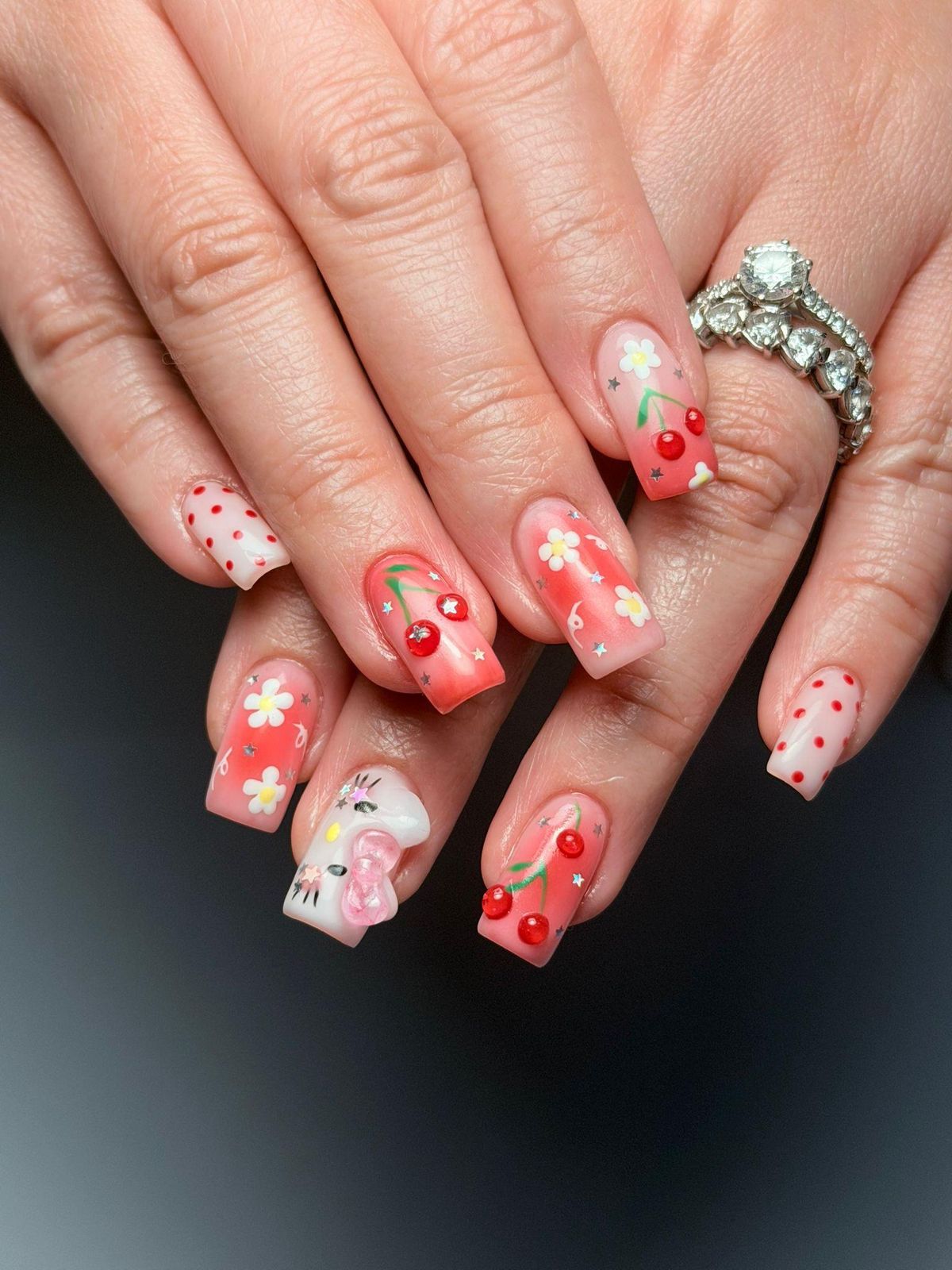 Visual Idea Visual Idea — Hello Kitty Nails 2027 for Kids