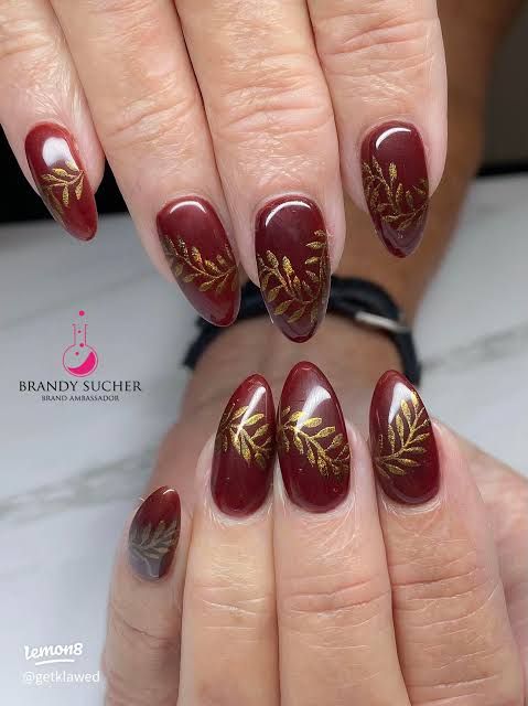 Glossy Visual Idea — Garnet Nails 2027