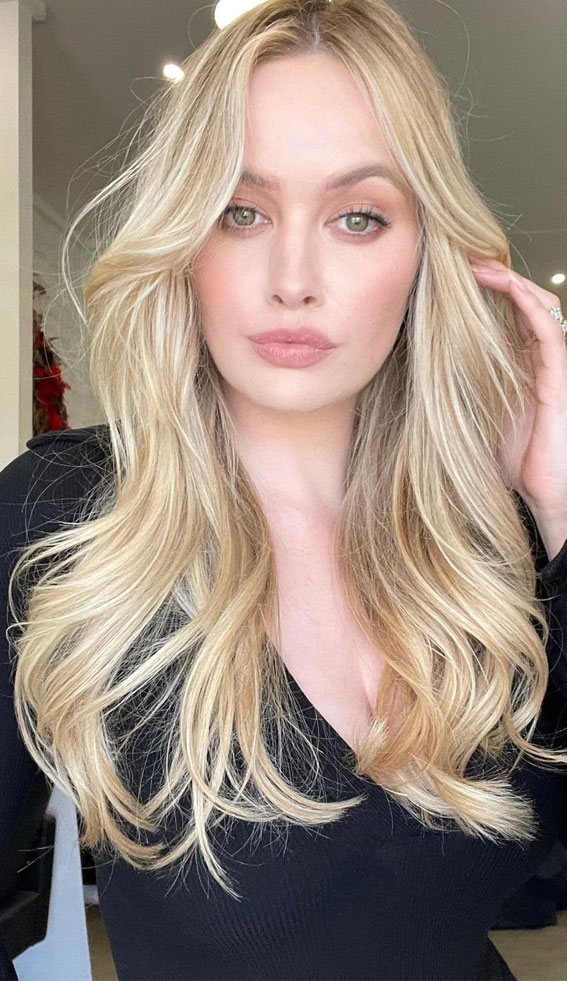Creamy Blonde With Shadow Root Visual Idea Creamy Blonde With Shadow Root Visual Idea — Hair Color 2027 for Pale Skin