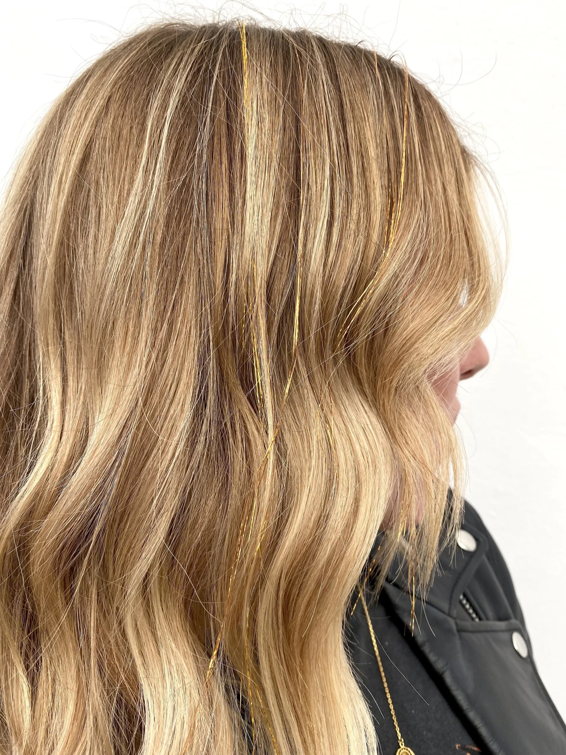 Wavy Blonde Collarbone With Gold and Iridescent Tinsel — Hair Tinsel 2027