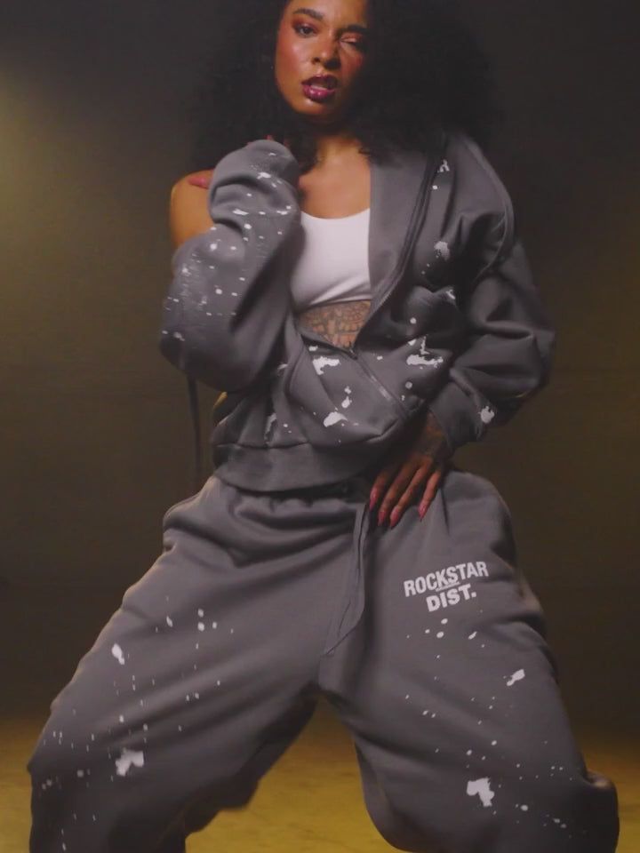 Paint Splatter Hoodie and Baggy Sweatpants for Edgy Streetwear Gym Style — Streetwear Gym Outfits 2027