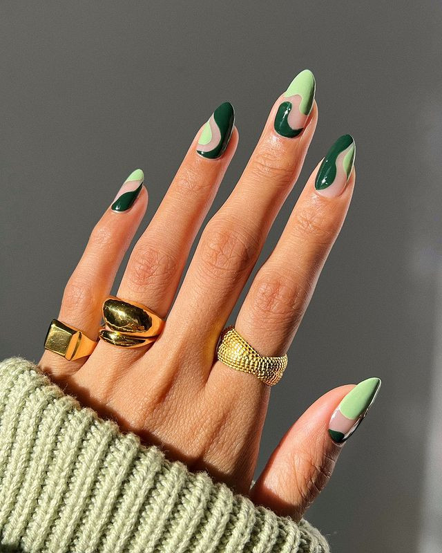 Abstract Wavy Lines And Color Blocking Visual Idea Abstract Wavy Lines And Color Blocking Visual Idea — Emerald Nails 2027