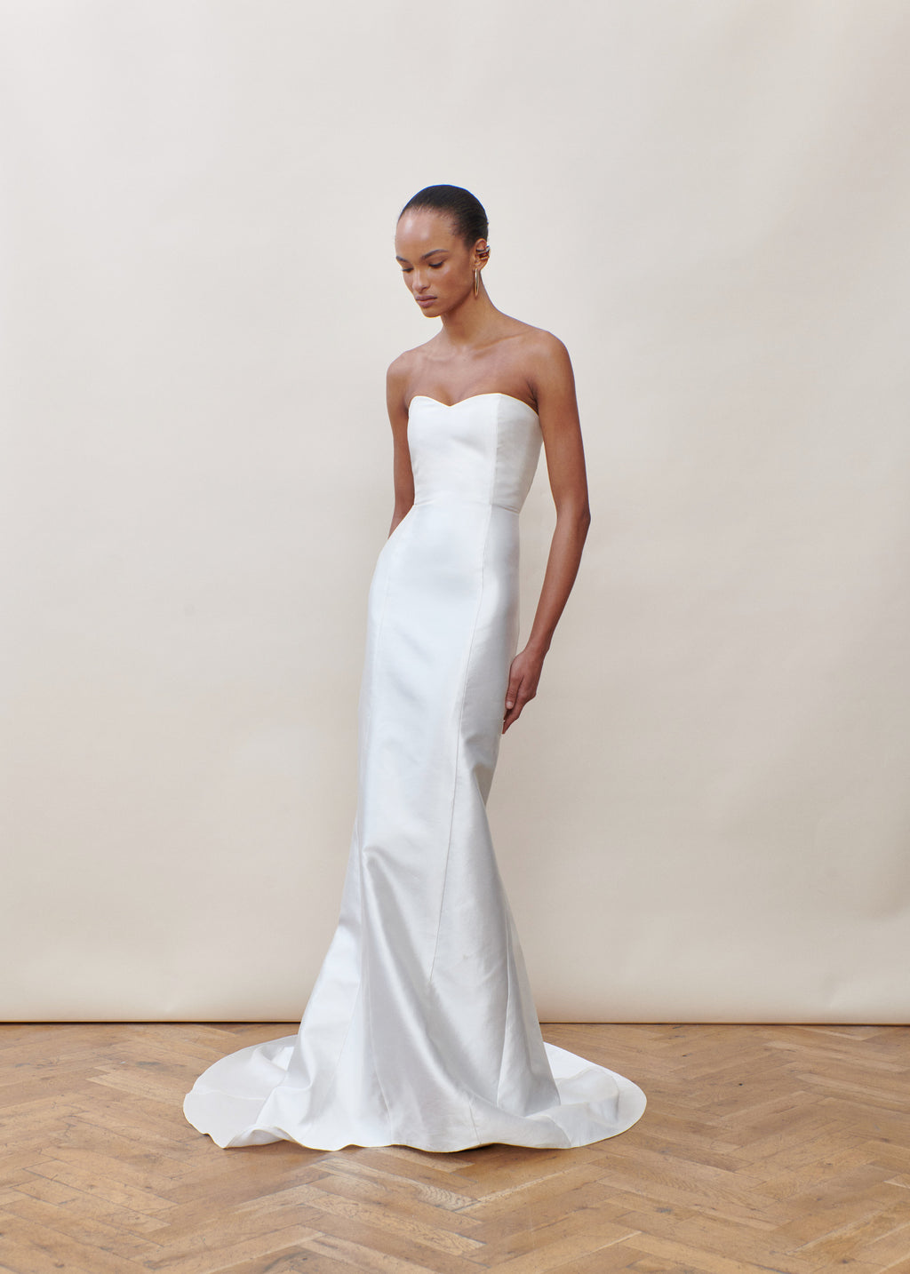 White Strapless Silk Mikado Dress with A-line Skirt and Train White Strapless Silk Mikado Dress with A-line Skirt and Train — Strapless Dresses 2027