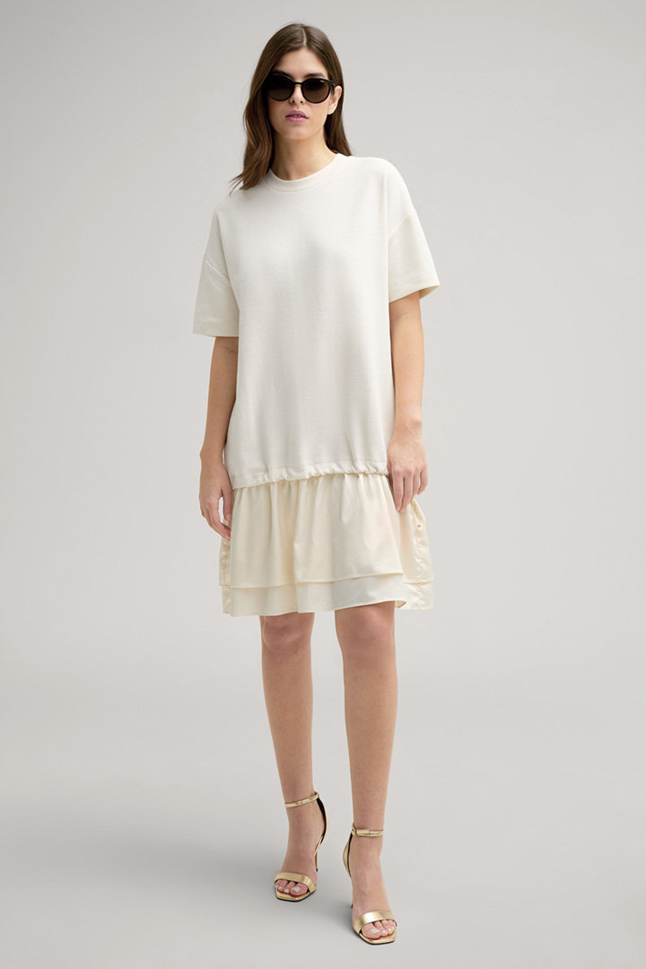 Cream Tiered Hem T-Shirt Dress with Strappy Heels — Sweatshirt Dress 2027
