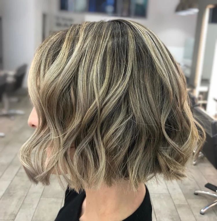 Bob Visual Idea — Chunky Highlights Bob 2027