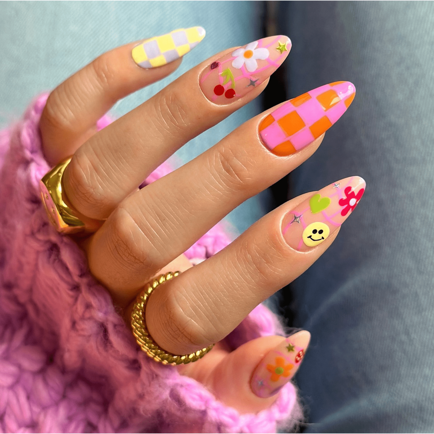 Pink Yellow White Orange Green Red The Ultimate Minimalist Nude Oval Heart Pink Yellow White Orange Green Red The Ultimate Minimalist Nude Oval Heart — Mismatched Heart Nails 2027