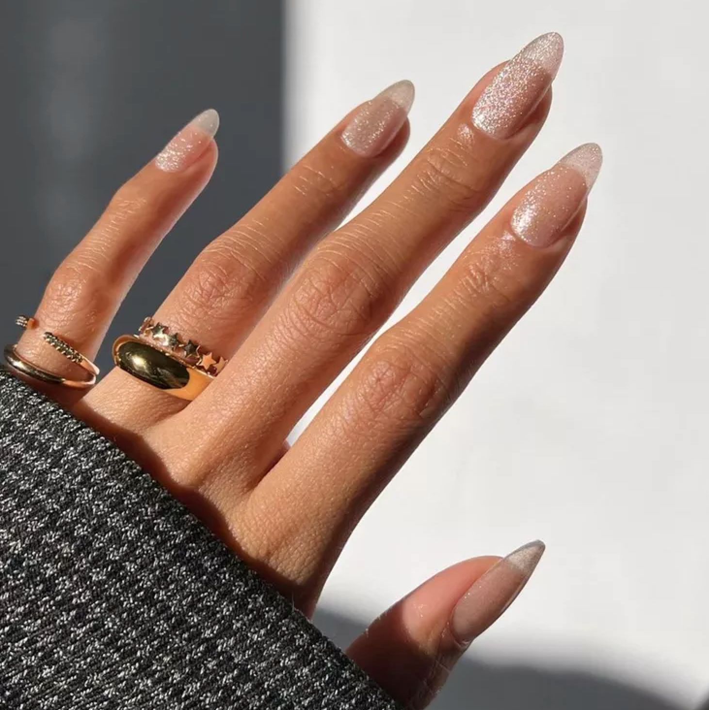 Visual Idea Visual Idea — Champagne Nails 2027