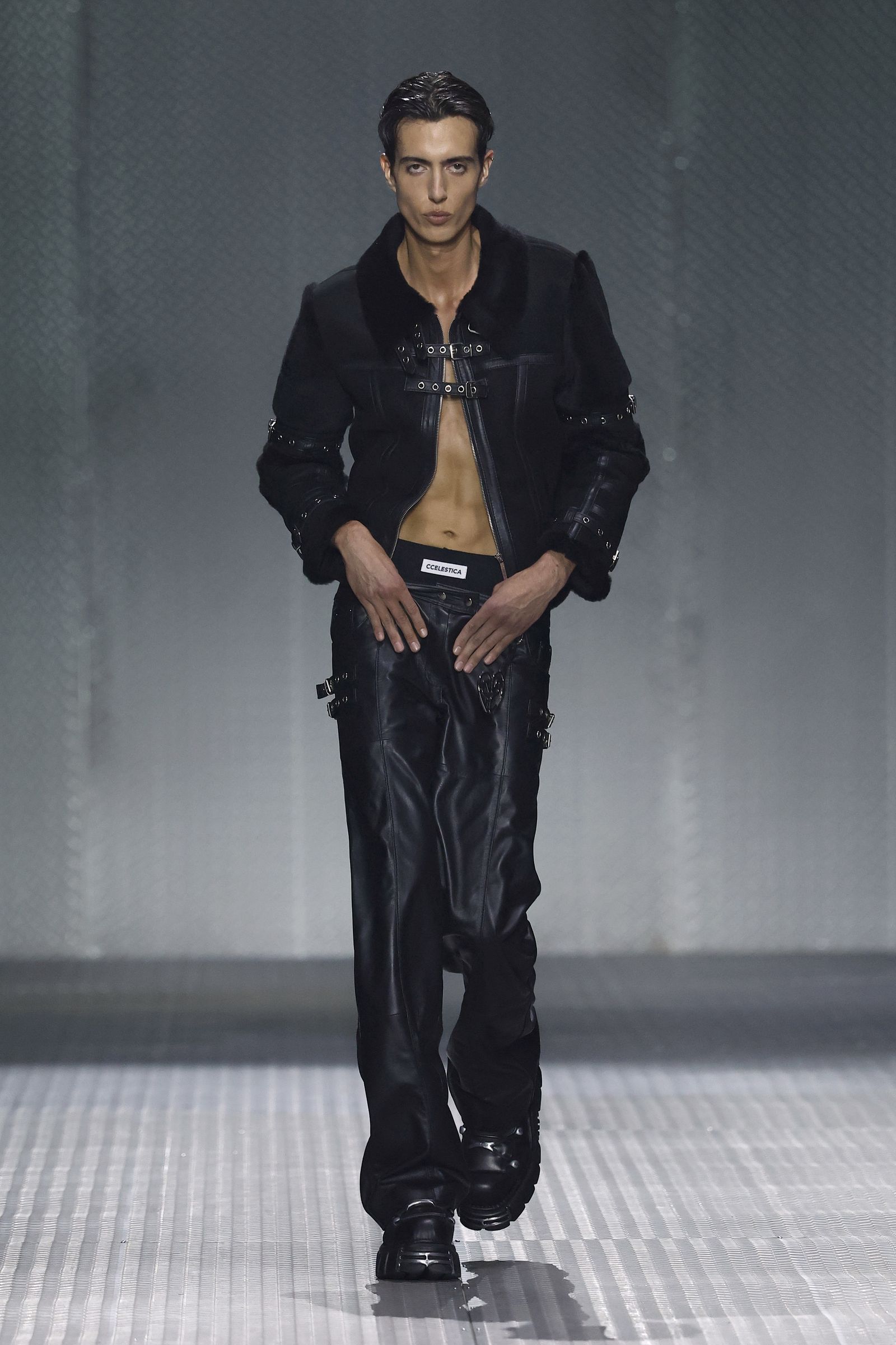 All-Black Leather Look with Chunky Boots — Barcelona Outfits 2027
