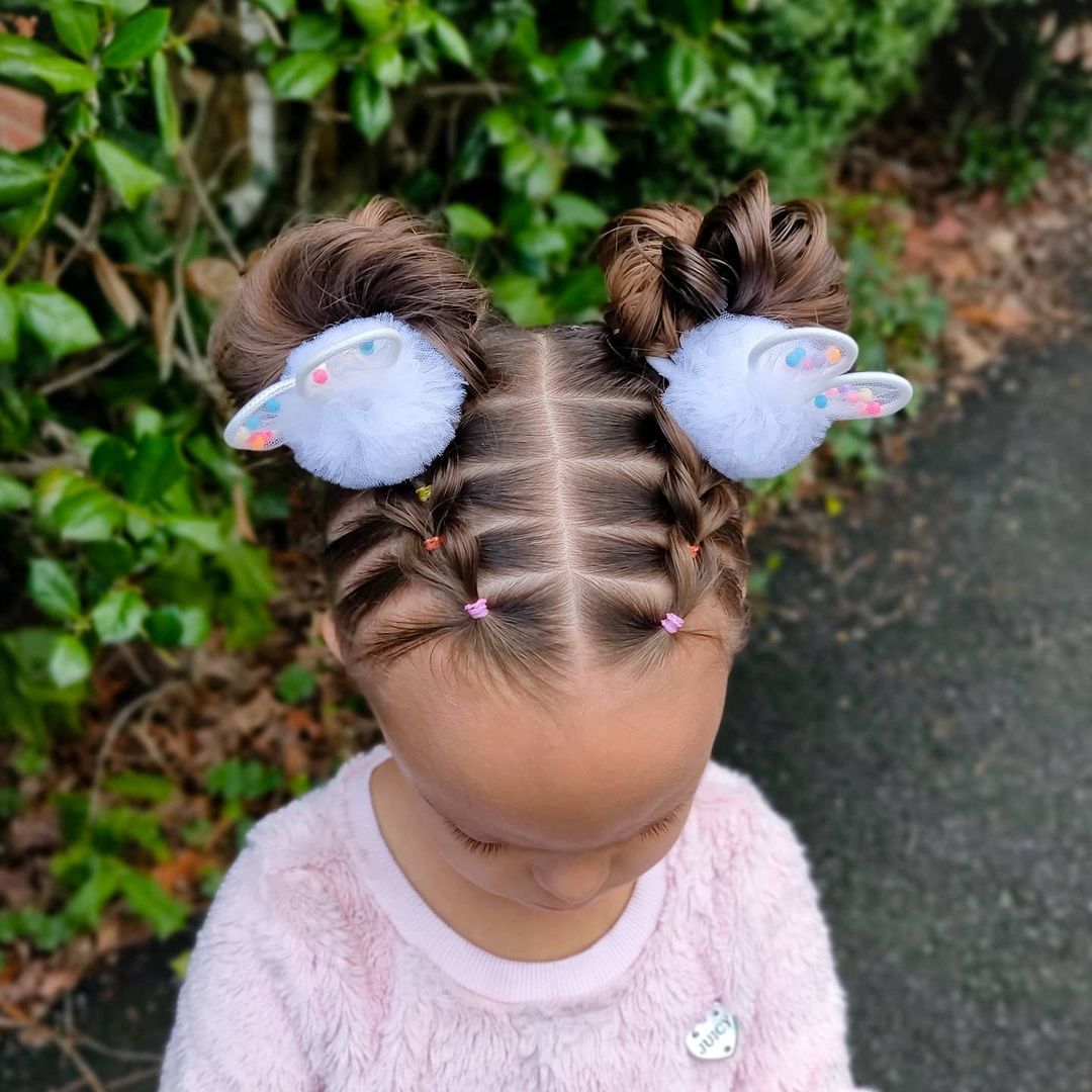 Copper Red Curls Past Shoulders Copper Red Curls Past Shoulders — Easter Hairstyles 2027