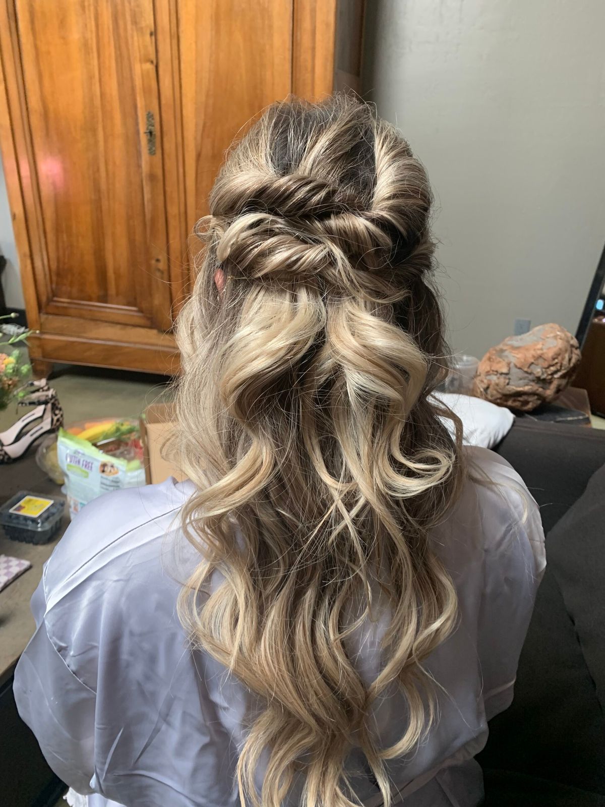 Dark Blonde With Ash Highlights Visual Idea Dark Blonde With Ash Highlights Visual Idea — Bridal Hair Down 2027