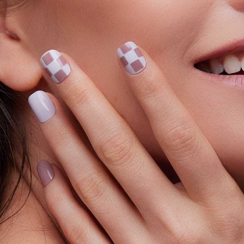 Checkerboard Taupe Purple Glossy Square Nails Checkerboard Taupe Purple Glossy Square Nails — Short Press On Nails 2027
