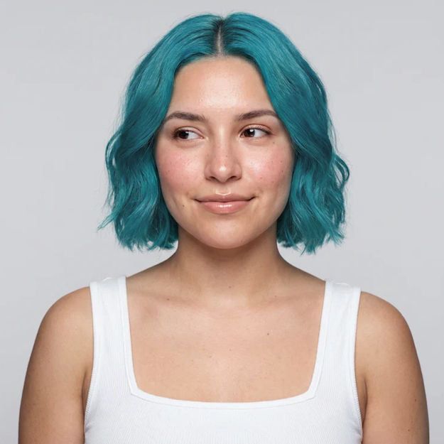 Visual Idea — A Wavy Bob Haircut Ends At The Chin Visual Idea — A Wavy Bob Haircut Ends At The Chin — Sky Blue Hair 2027