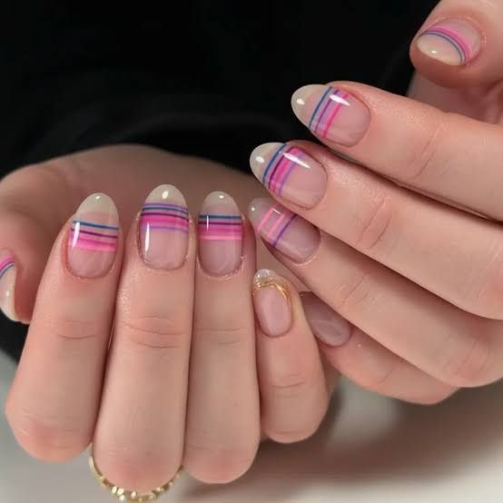 Medium Oval Nude with Multi-Colored Lines Medium Oval Nude with Multi-Colored Lines — Thin Line Nails 2027