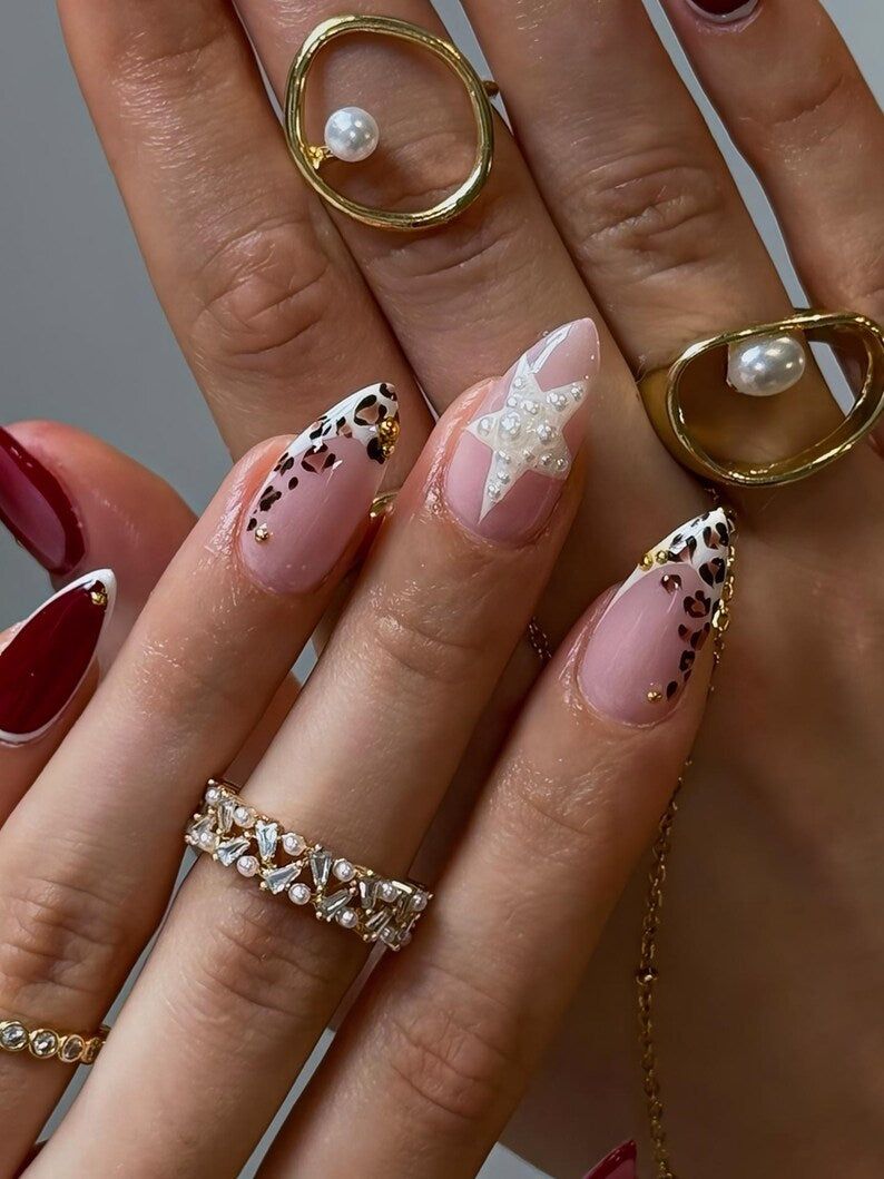 Leopard Print with Gold Chain Almonds Leopard Print with Gold Chain Almonds — Gold Birthday Nails 2027