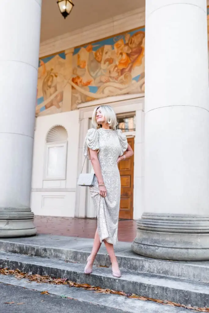 Light Pink Pointed-Toe Heels Outfit Idea — Silver Dress Outfits 2027
