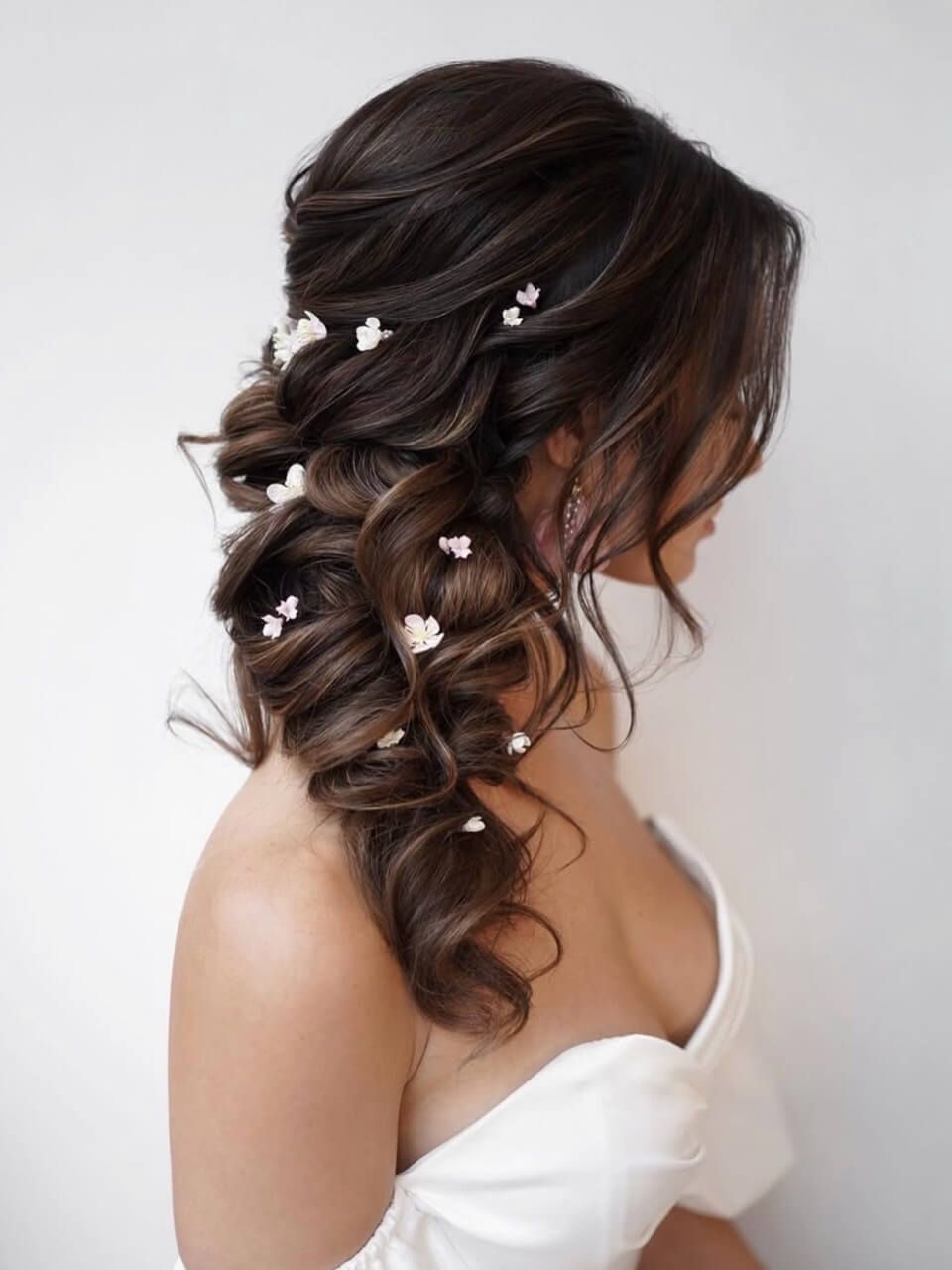 Side View Medium Crop Visual Idea — Graduation Hairstyles 2027 for Medium Hair