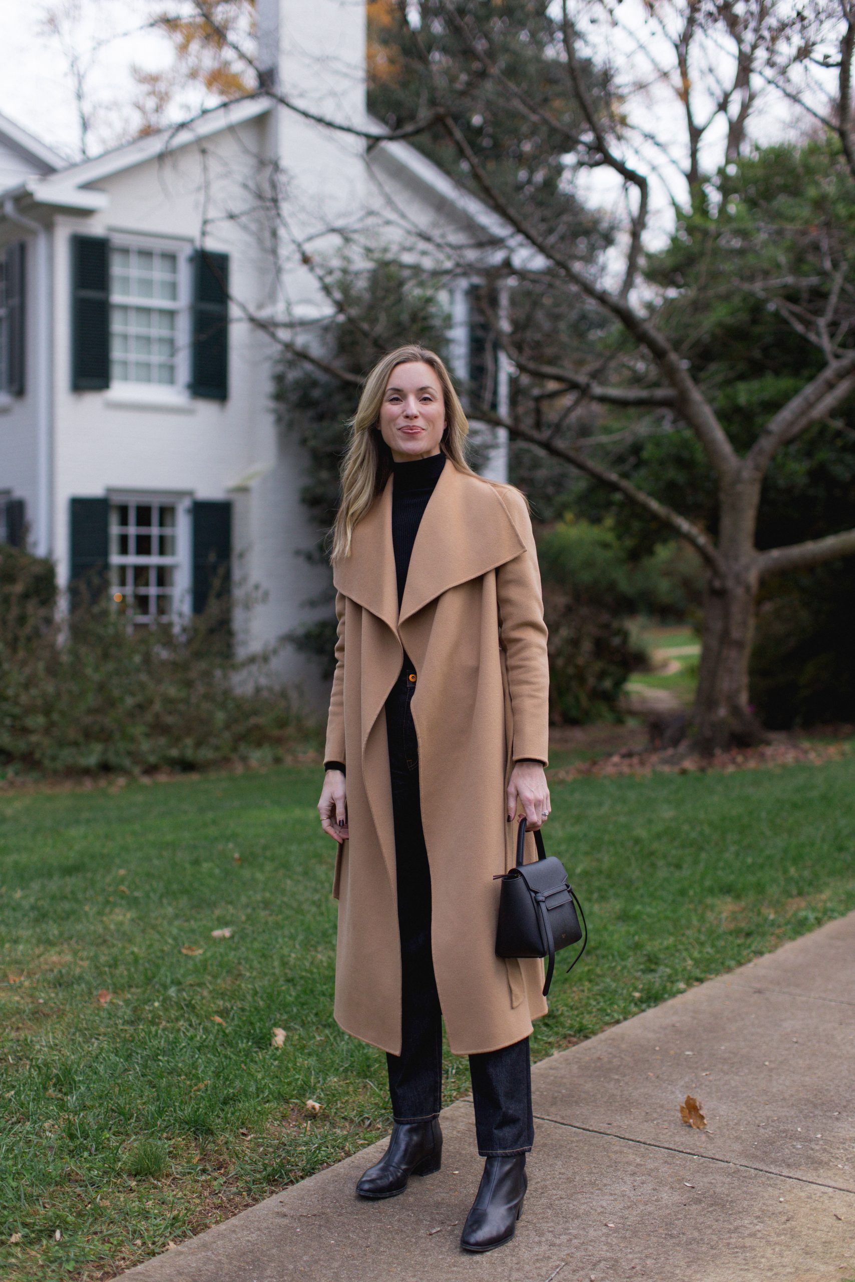 Classic Pairing: Camel Coat with Black Turtleneck and Jeans — Camel Coat Outfits 2027