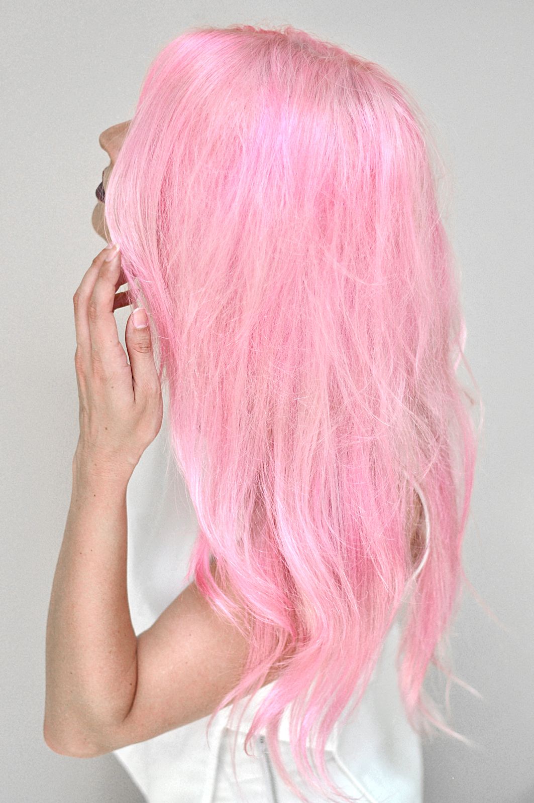 Long Layers Pastel Pink Mid-Back Air Dried Waves — Pink Hair 2027