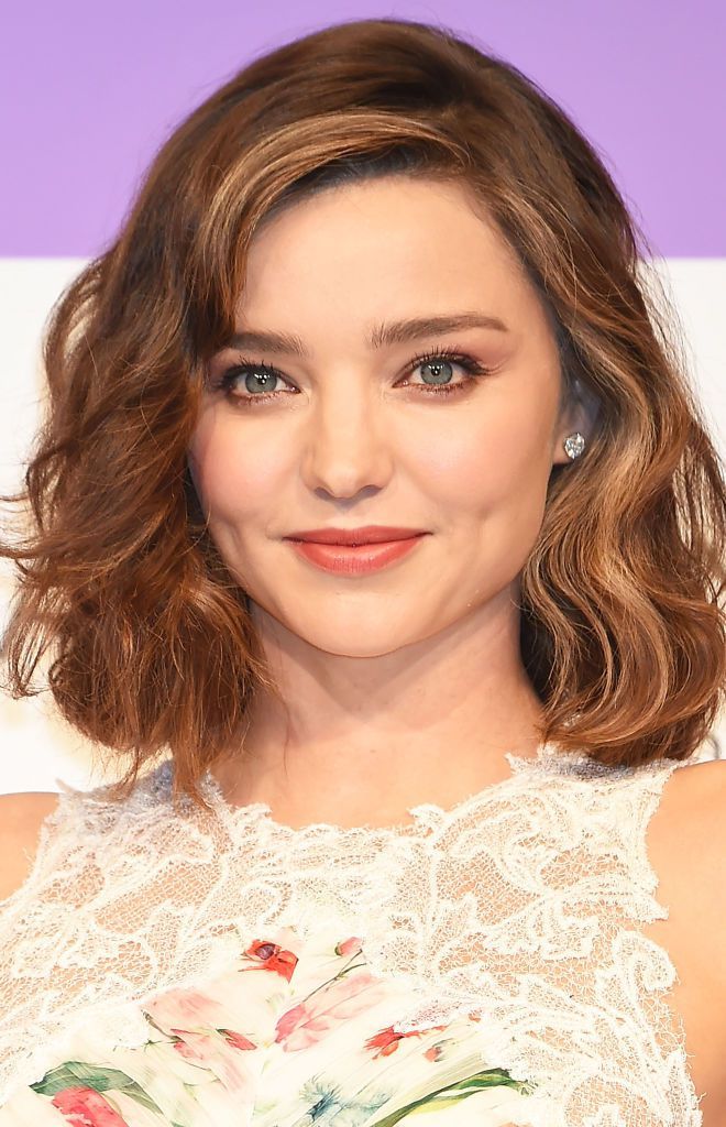 подбородок Visual Idea подбородок Visual Idea — Winter Haircuts 2027 for Round Faces