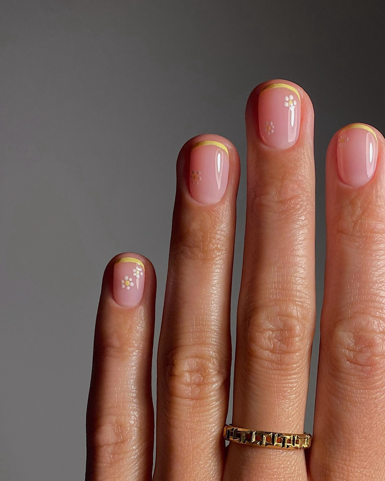 Glossy Visual Idea Glossy Visual Idea — French Tip Nails 2027 for Short Nail Beds