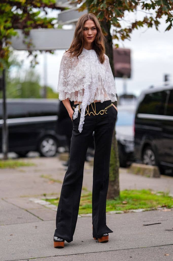 Street Style Casual Outfit Idea Street Style Casual Outfit Idea — Lace Blouse Outfits 2027